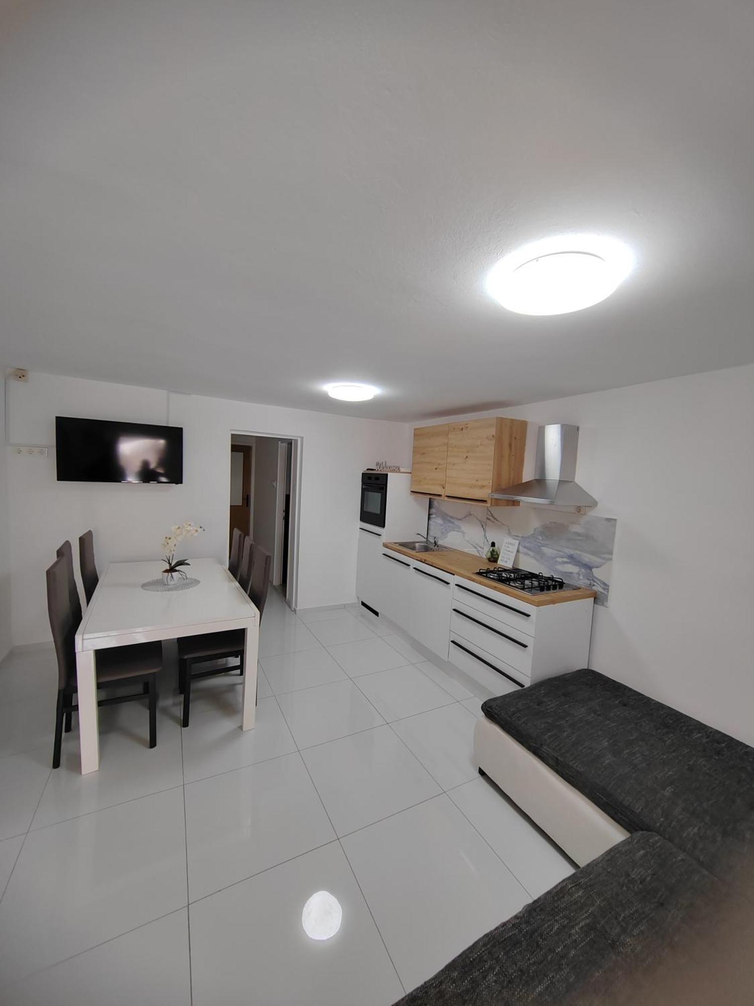 Apartments Tanja & Josipa Đảo Pag Ngoại thất bức ảnh