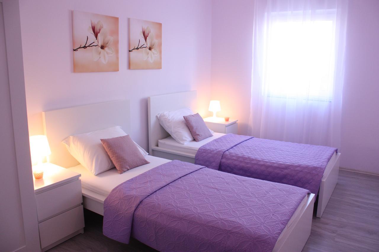 Apartments Tanja & Josipa Đảo Pag Ngoại thất bức ảnh