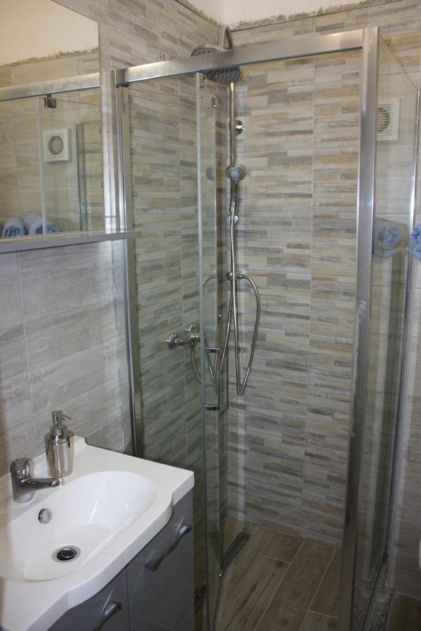 Apartments Tanja & Josipa Đảo Pag Ngoại thất bức ảnh
